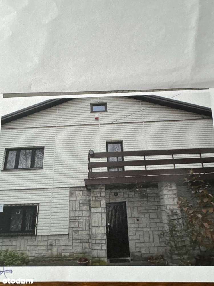 Działka 1340m2,osobne wejscie do gabinetu,6 pokoi-9