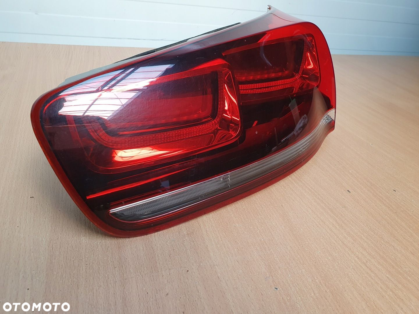 LAMPA PRAWY TYŁ CITROEN C4 PICASSO II SPACETOUREL - 3