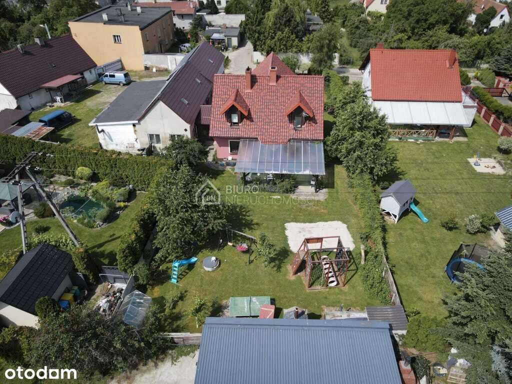 Dom Wschowa z ogrodem w spokojnej okolicy-3