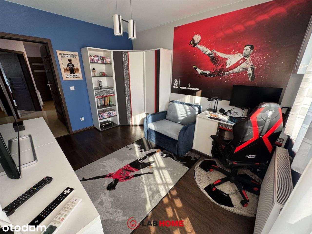 Komfortowy bliźniak blisko pałacowego wzgórza-14