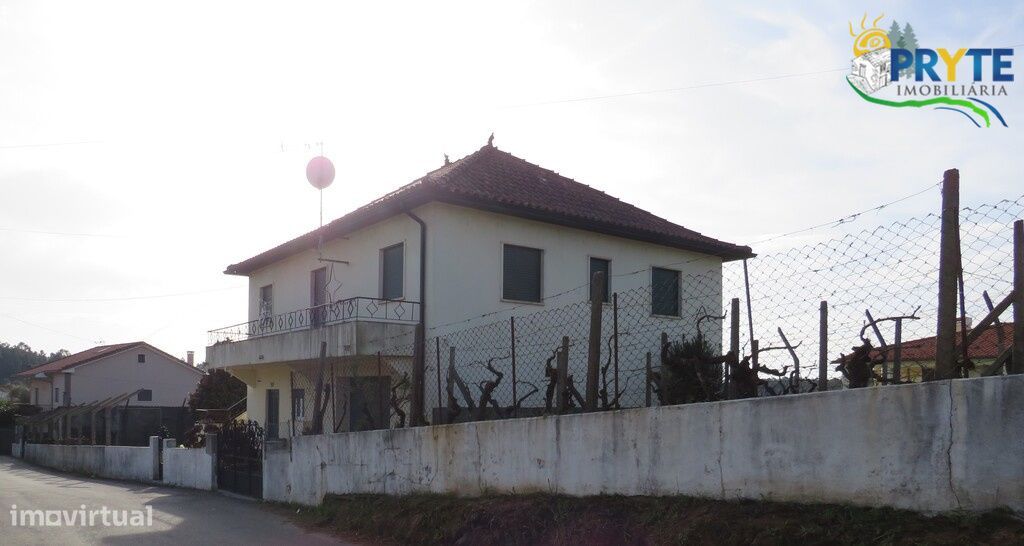 Pequena quinta situada próxima da Vila da Sertã.