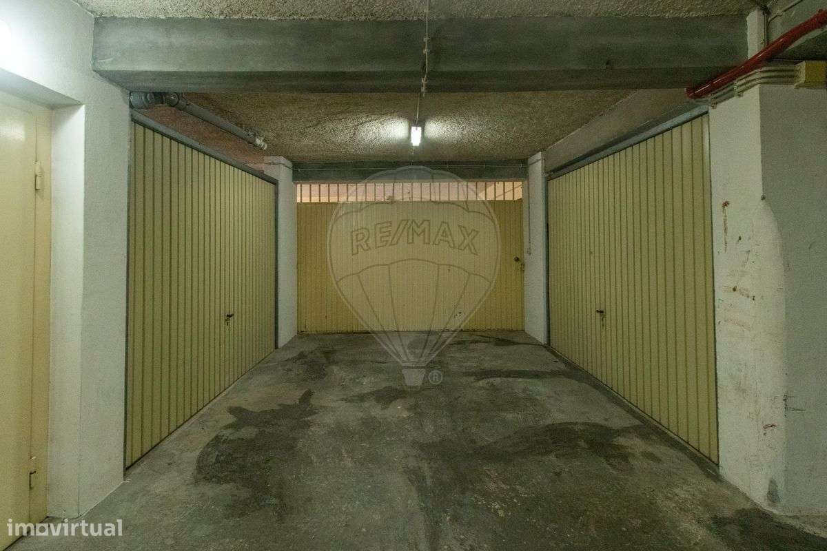 Apartamento T2 - Esgueira-27