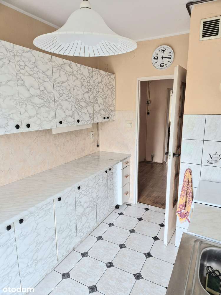 Blisko terenów zielonych z trzema balkonami-13