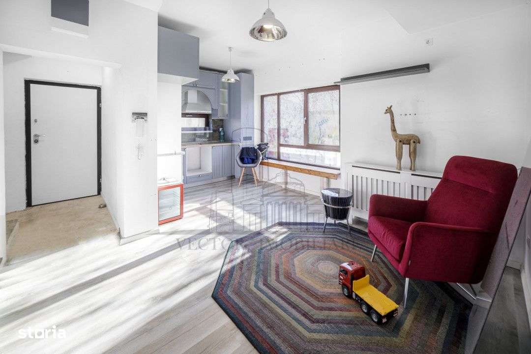 Brancoveanu*Casa individuala P+2E*5 camere-4 bai*Moderna* 2 locuri de - Imagine principală: 2/16