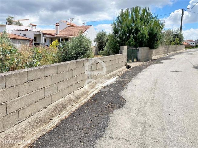 Moradia T2 inserida em Terreno de 528m2 em Gavião-17