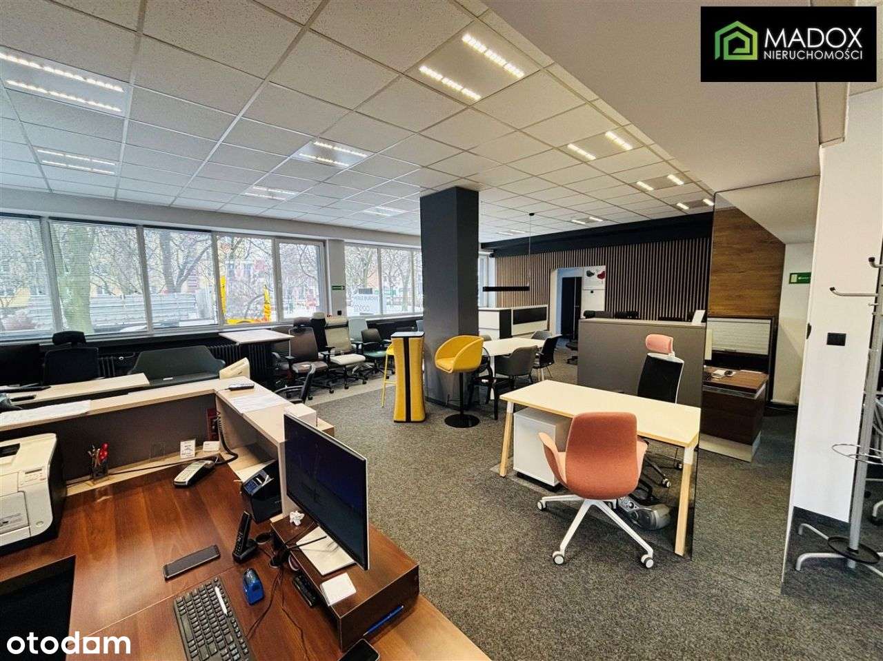 Budynek Handlowo-Usługowy Z Projektem Rozbudowy-9