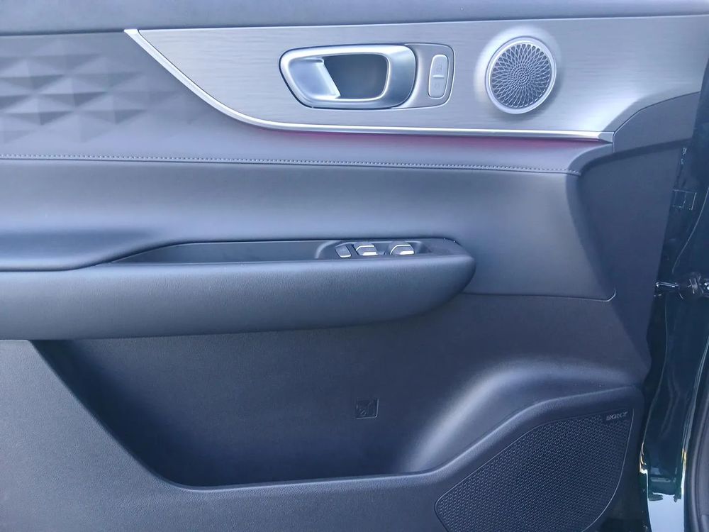 chery tiggo-8
