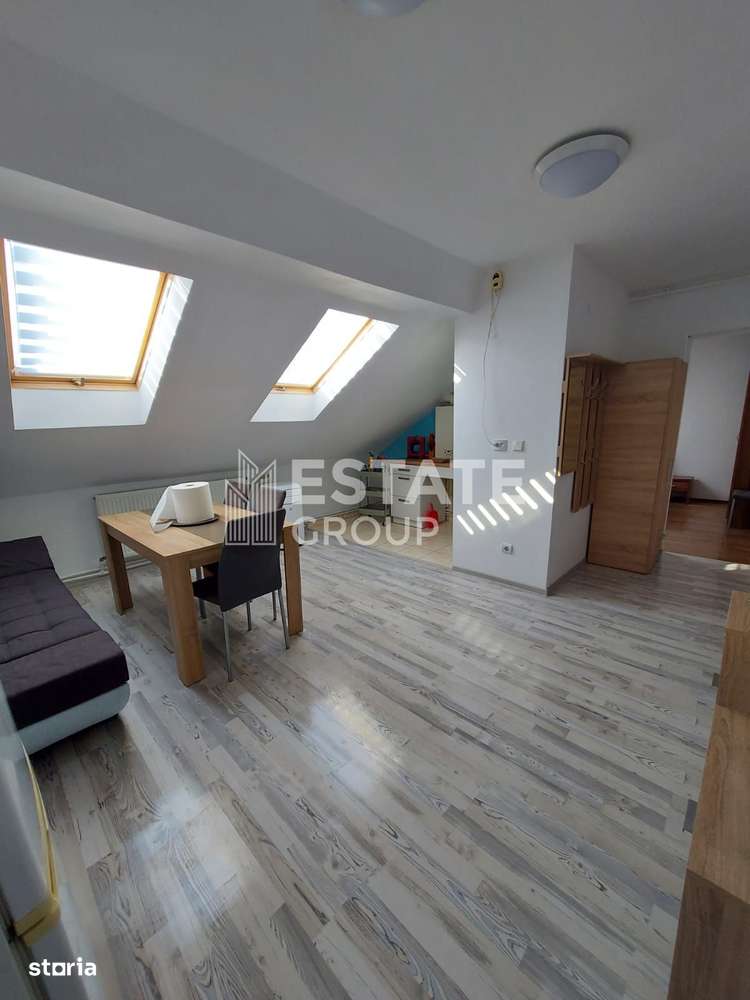 Mansarda cu 2 camere, Girocului - Imagine principală: 5/9