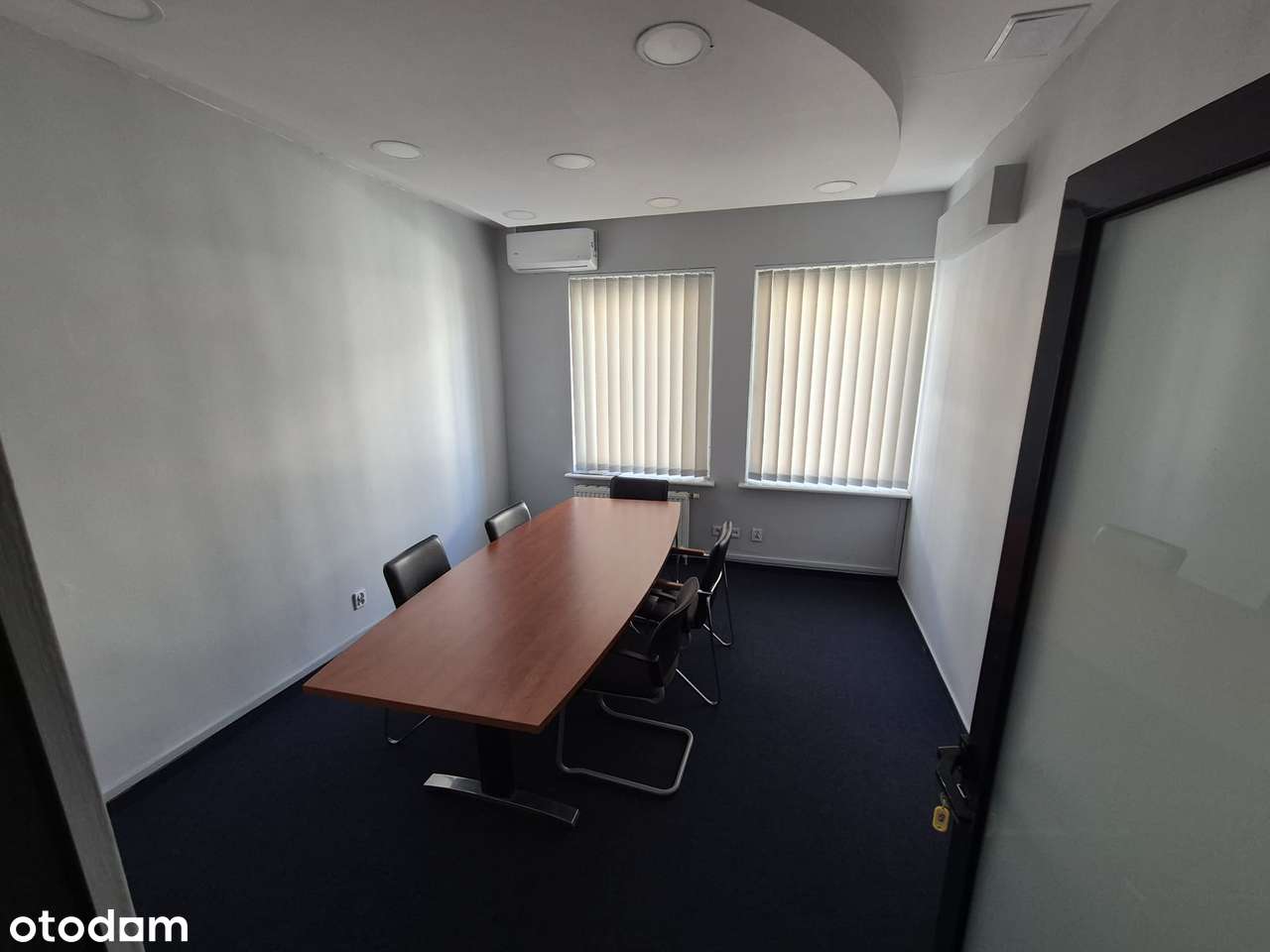 Lokal użytkowy, 65 m², Poznań-4