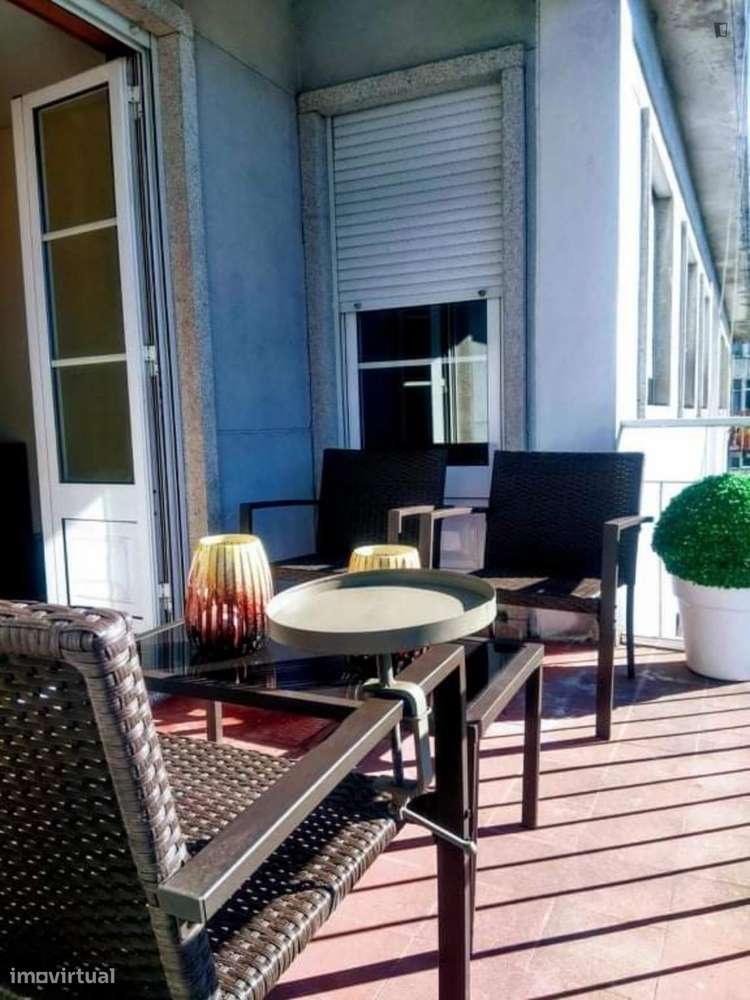 Quarto - localizado em Sé de Braga e São Lázaro Braga - Grande imagem: 5/10