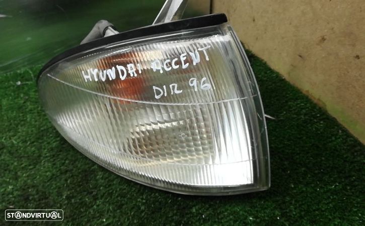 Pisca Drt Direito Hyundai Accent I (X-3) - 1