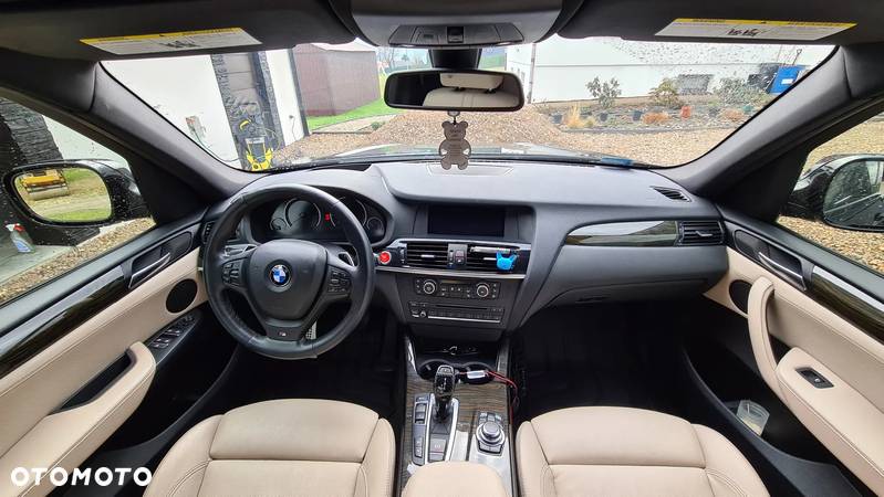 BMW X3 xDrive35i - 12