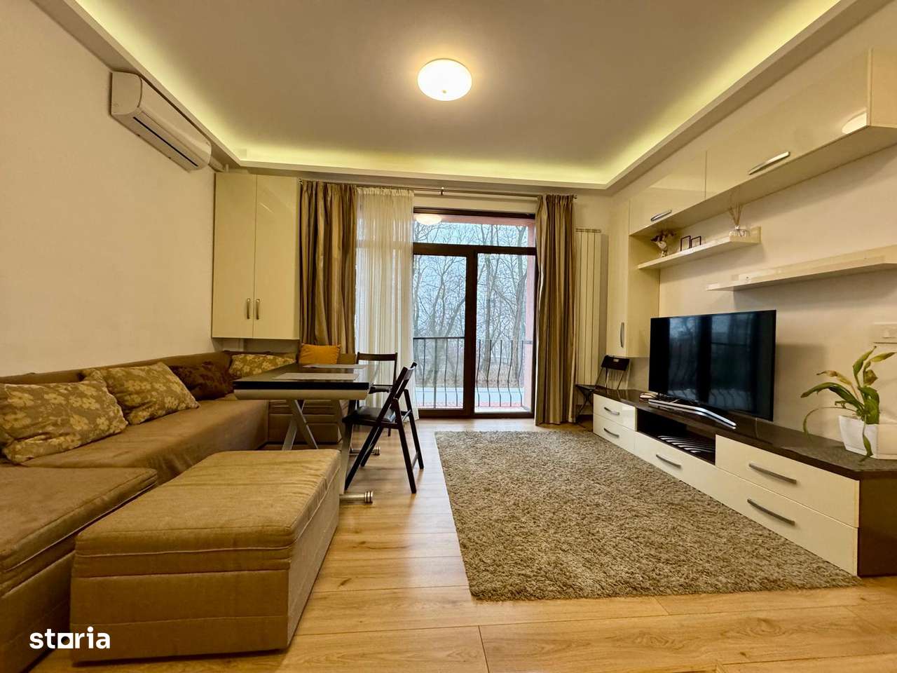 Apratament 3 camere, bloc nou Podul de fier/ Moara de vant - Imagine principală: 4/20