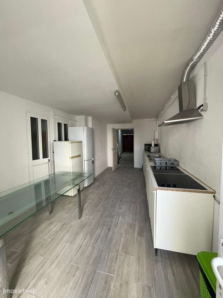 Arrendam-se Quartos Novos com Despesas Incluídas - Entrada imediata - Grande imagem: 5/7