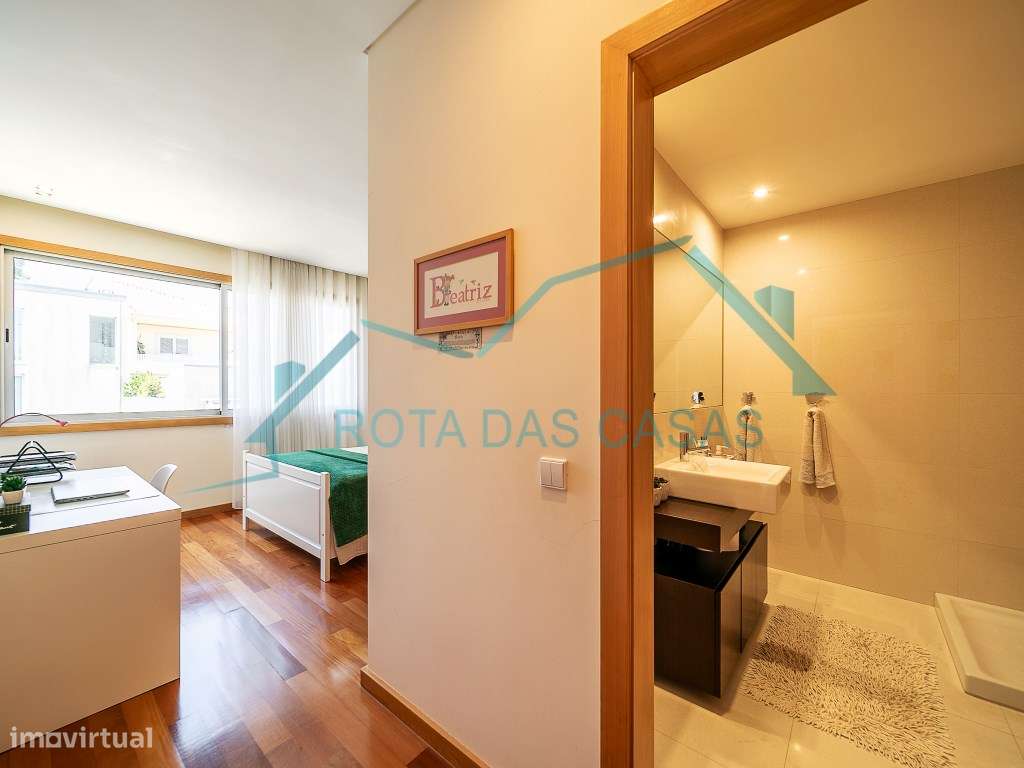 MORADIA T5 MOREIRA - MAIA-19