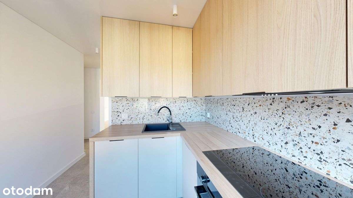 Po generalnym remoncie •balkon •centrum •parking-4