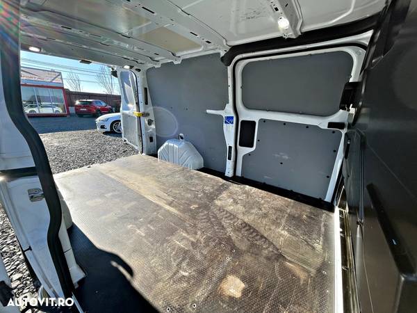 Ford Transit Custom - 20