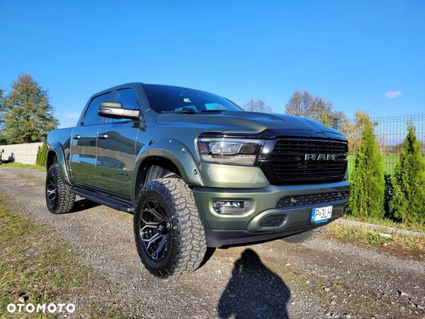 RAM 1500 Crew Cab Laramie - 3