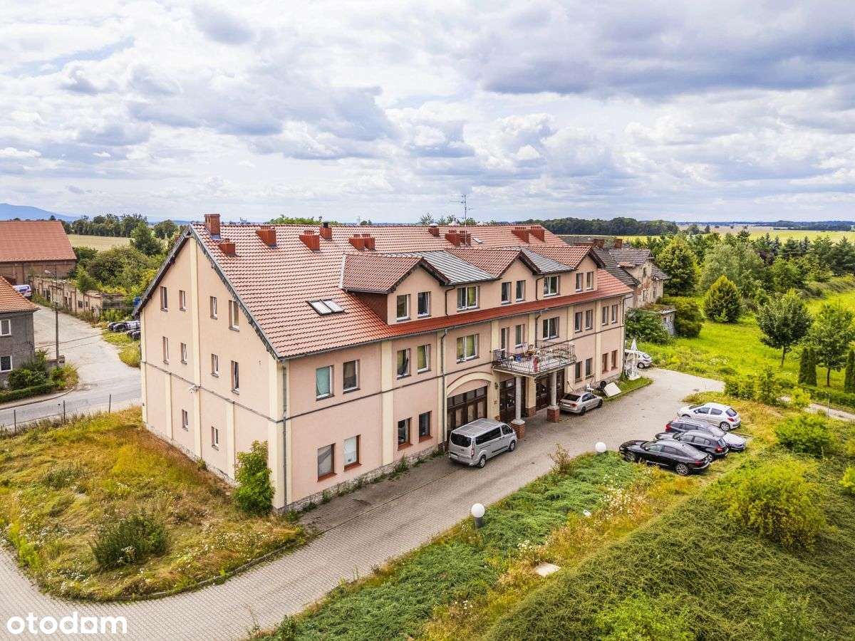 Inwestycja pod hotel, usługi - blisko Wrocławia-0
