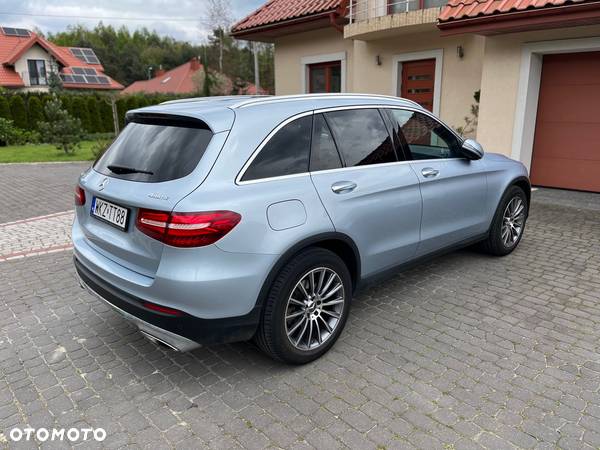 Mercedes-Benz GLC 250 4-Matic - 4