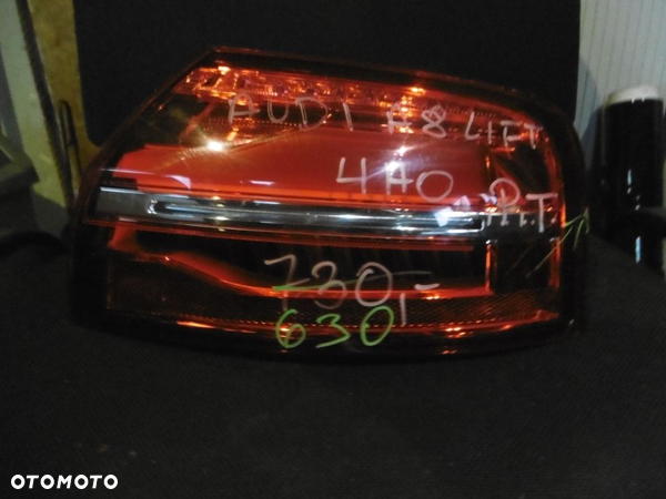 AUDI A8 LIFT LAMPA PRAWY TYŁ 4H0945096K - 1