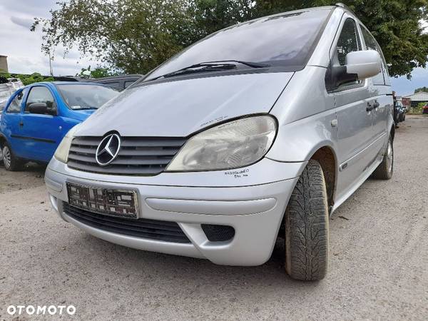 MERCEDES VANEO W414 KOMPLET BOCZKÓW DRZWI BOCZKI - 11