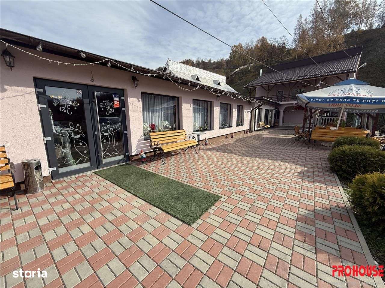 Ghimes- Faget- Pensiune de vanzare- afacere la cheie! - Imagine principală: 4/20