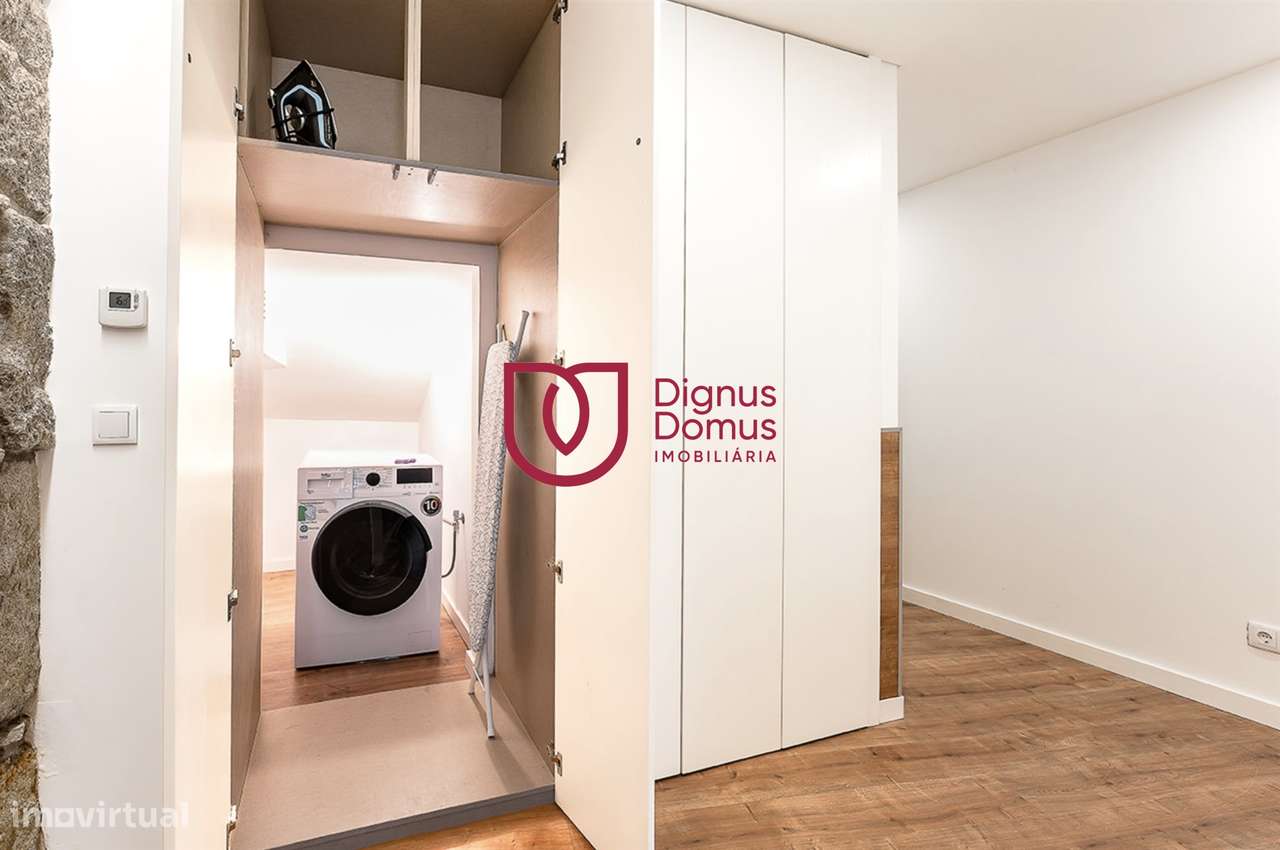 Duplex Renovado com Logradouro e Rendimento Garantido — Porto Centro-6
