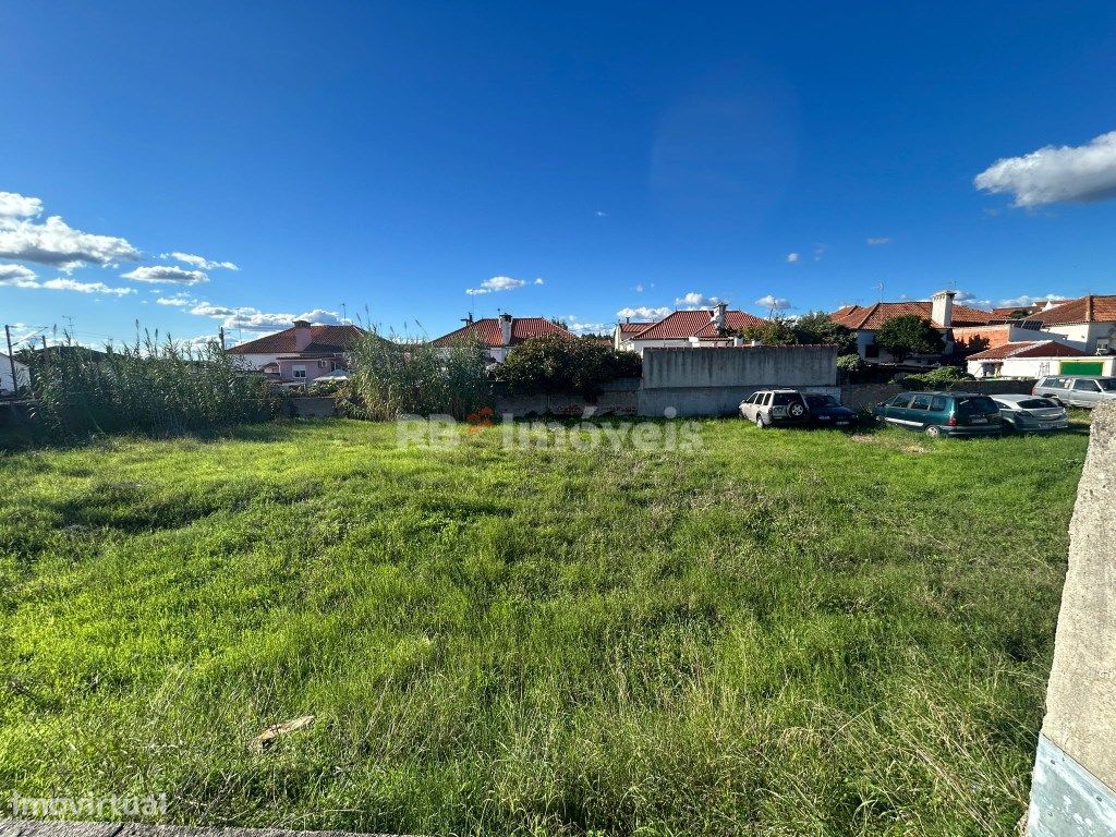 Lote para construção de moradia, em Vila Nova da Barquinha. - Grande imagem: 1/5