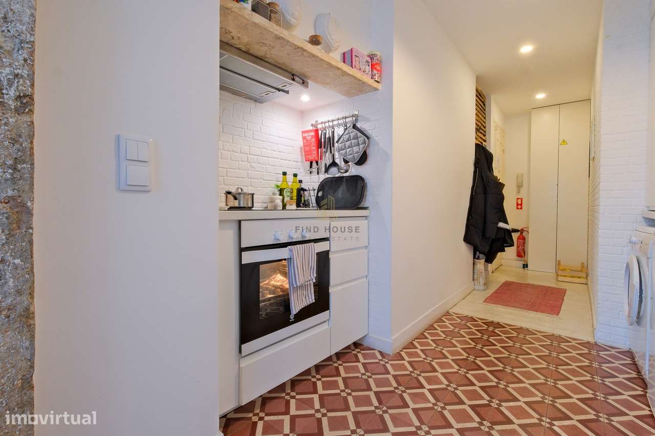 Apartamento T2 com licença para A.L. no centro de Lisboa - Grande imagem: 5/24