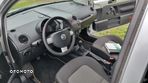 Volkswagen New Beetle 1.6 - 8