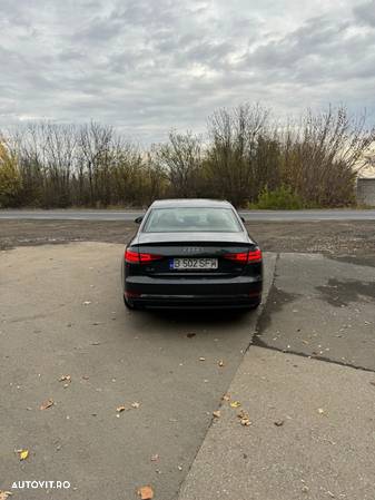 Audi A4 2.0 TDI S tronic Design - 6