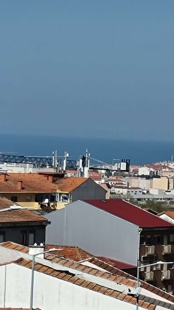 T2 novo com garagem, varanda e ar condicionado-12