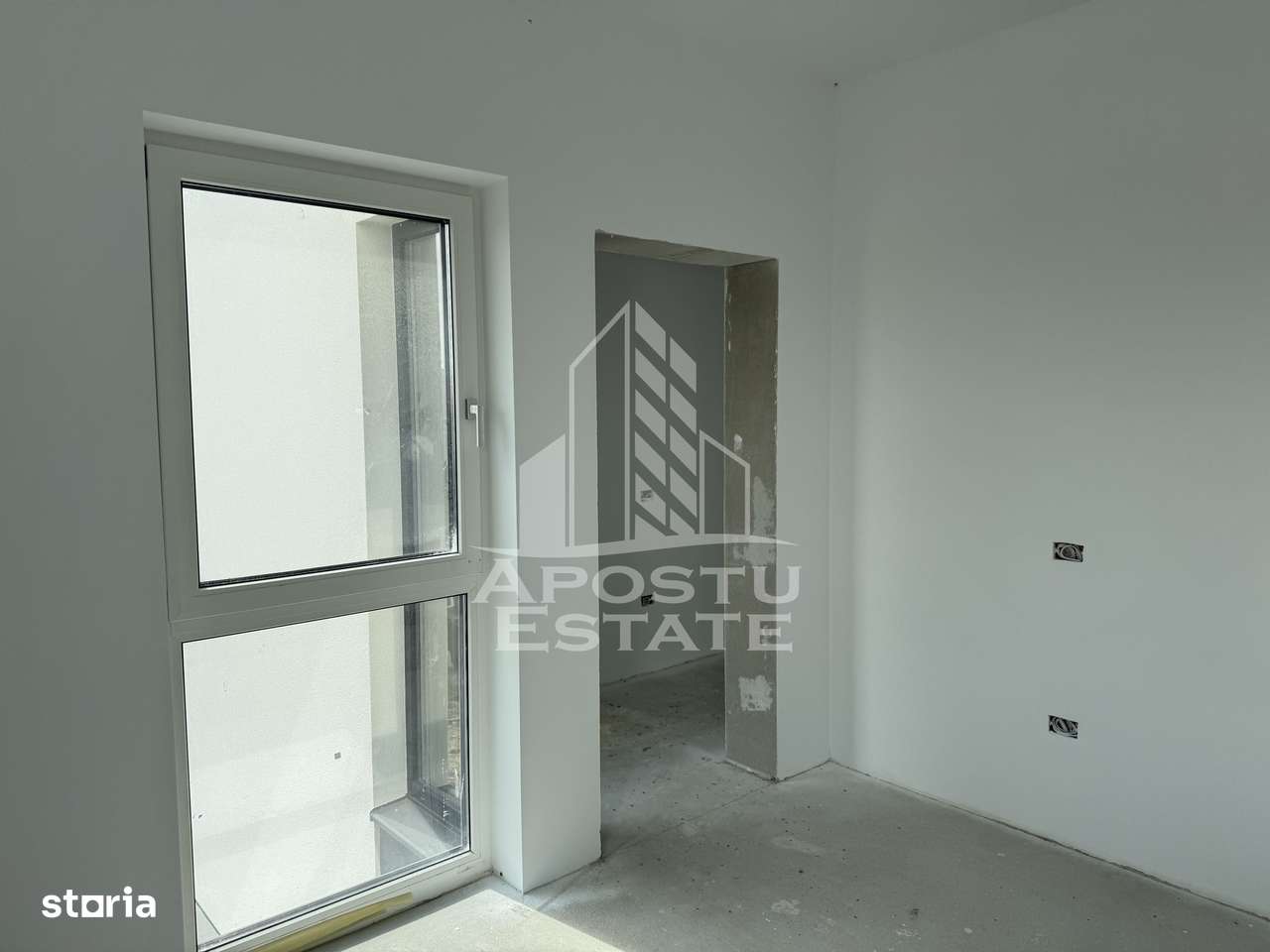 Duplex  modern despartit prin camera tehnica - Imagine principală: 5/20