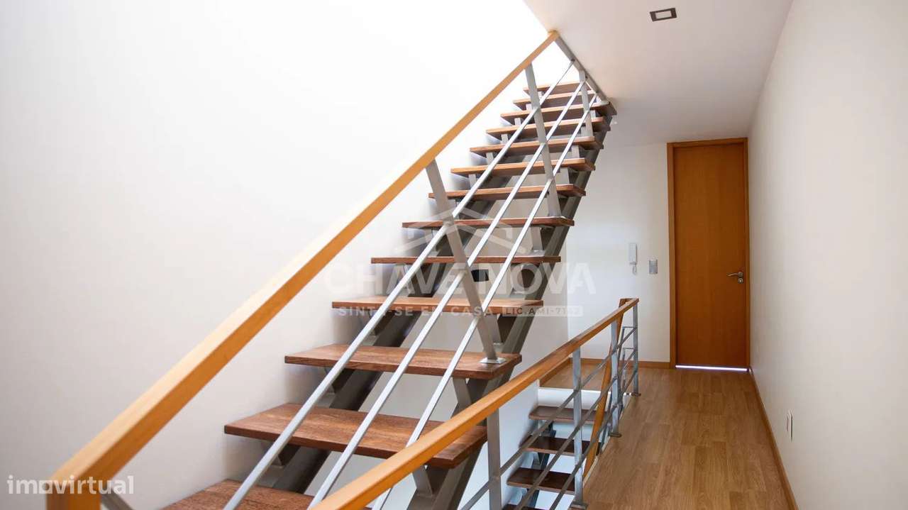 Moradia em banda T3 em São João de Ver (Urb. Quinta do Areeiro)-8