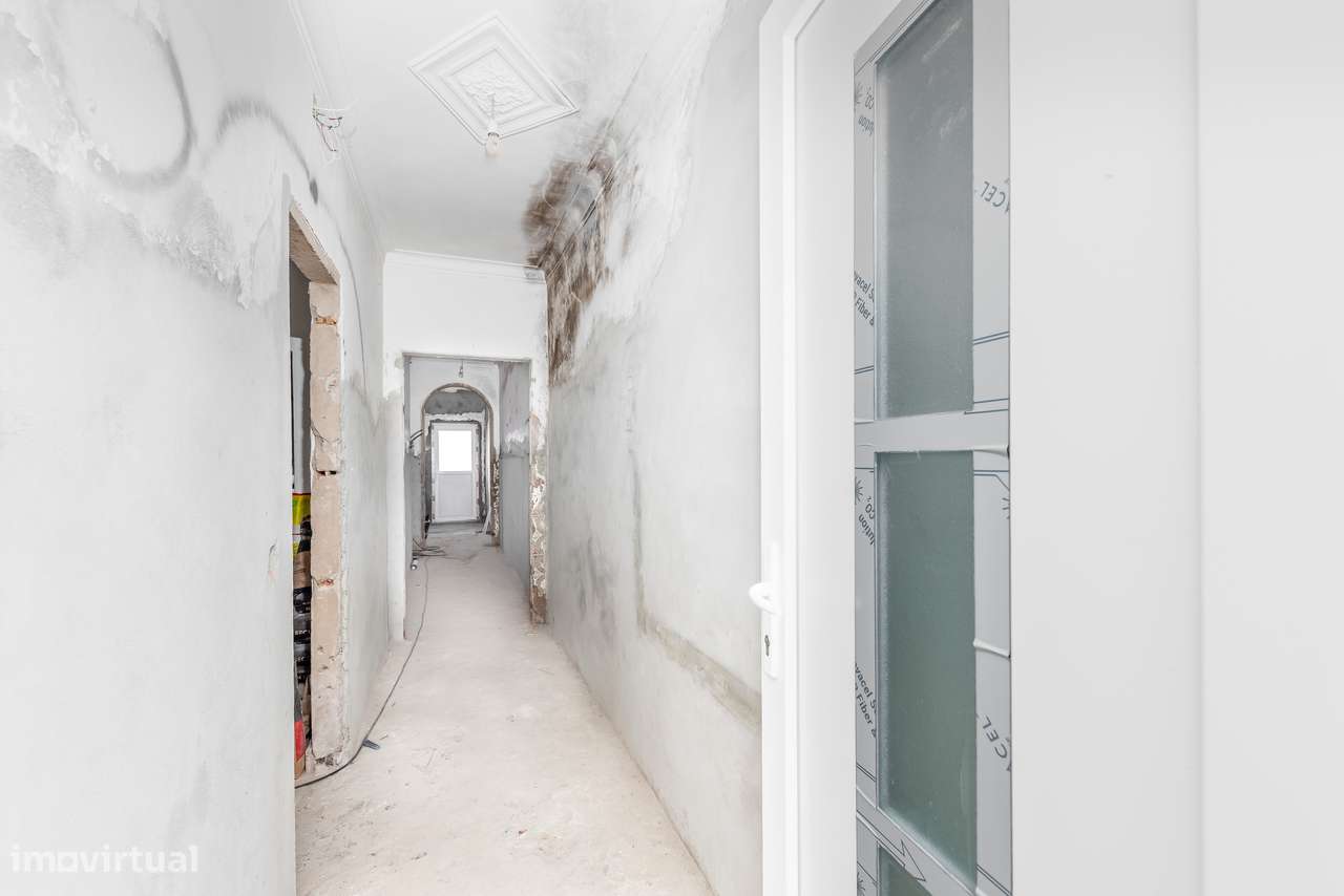 Moradia 100% Remodelada-27