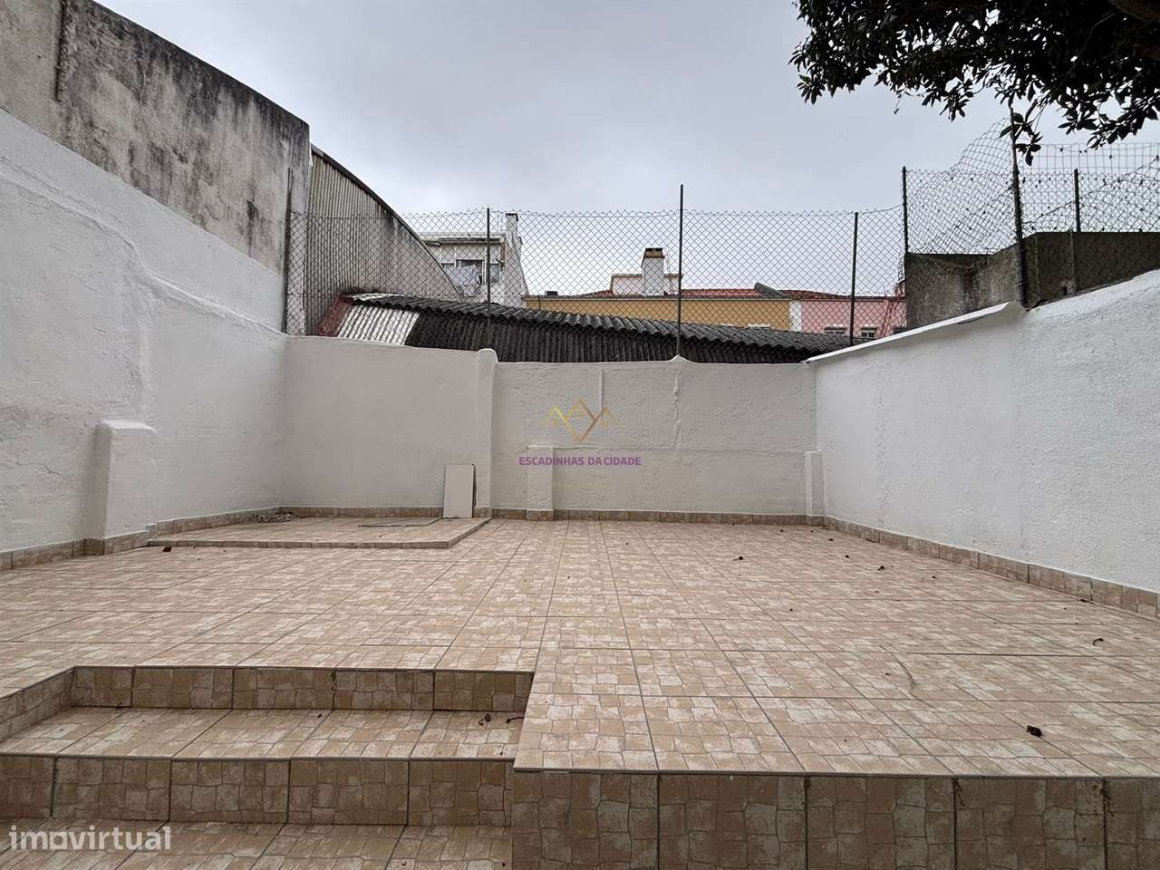 T2 Com Terraco Na Venteira Remodelacao Total