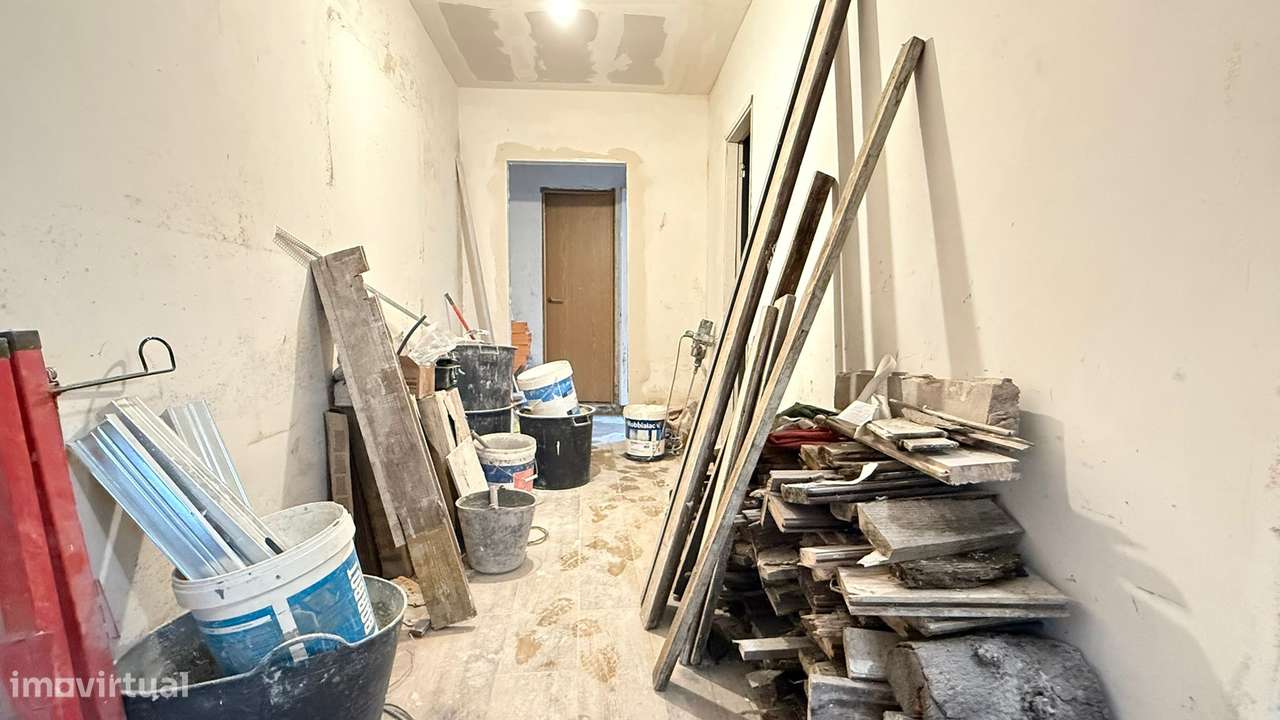 Moradia T3 + T1 Remodelada em Ermesinde-23
