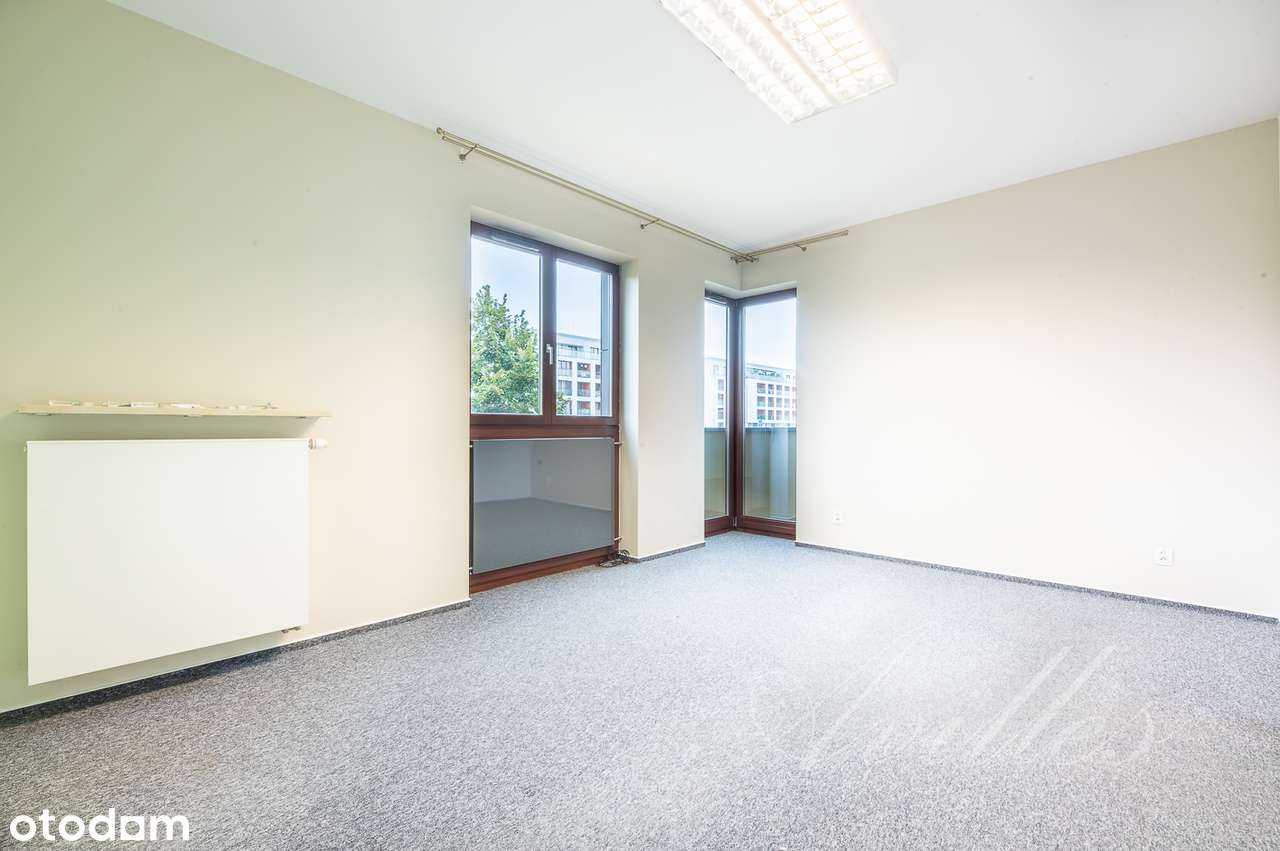 Przy Osi Królewskiej na mieszkanie lub biuro.-10