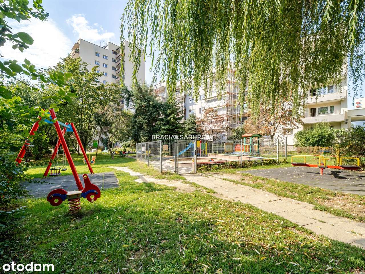 Czyżyny, 37m2 z balkonem i widokiem na zieleń-19