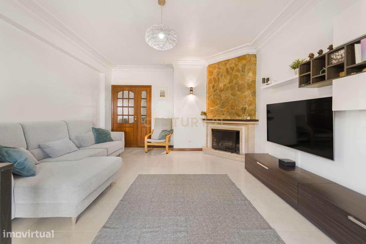 Apartamento T3 Moinhos da Funcheira – Amadora - Grande imagem: 4/26