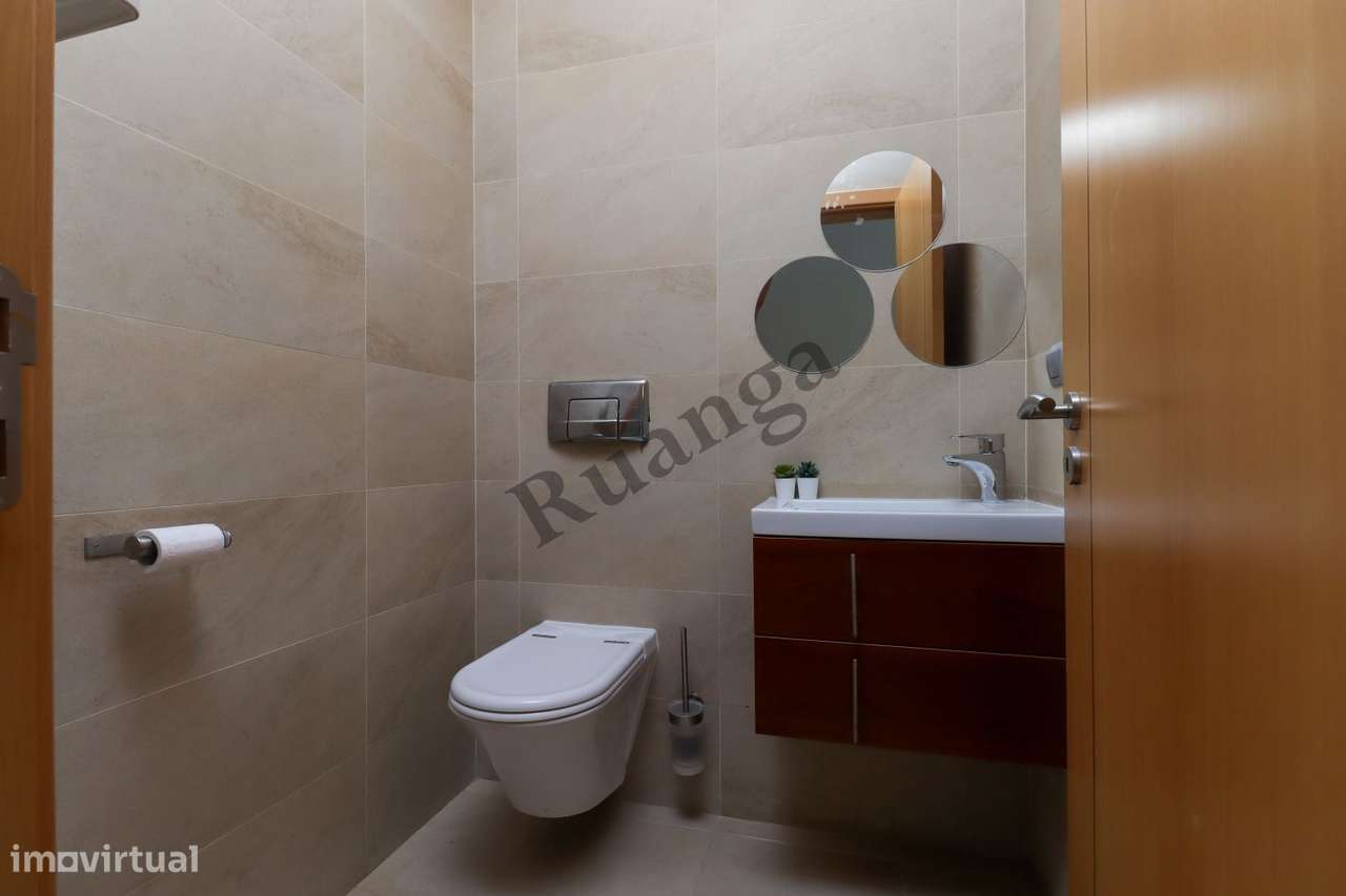 Excelente Moradia  para venda na Aldeia de Santo André-13