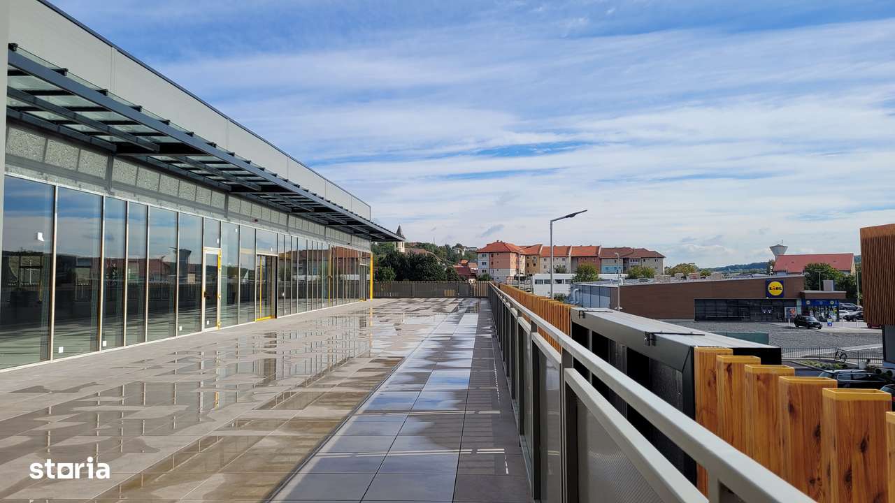 Spatiu evenimente/restaurant de inchiriat Zacaria Retail Center - Imagine principală: 5/16