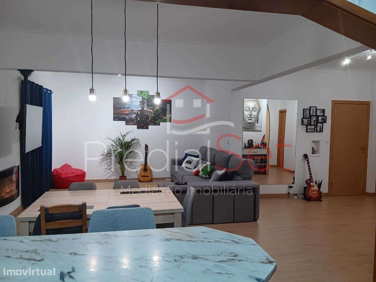 Apartamento T4 em Feijó, Almada-8