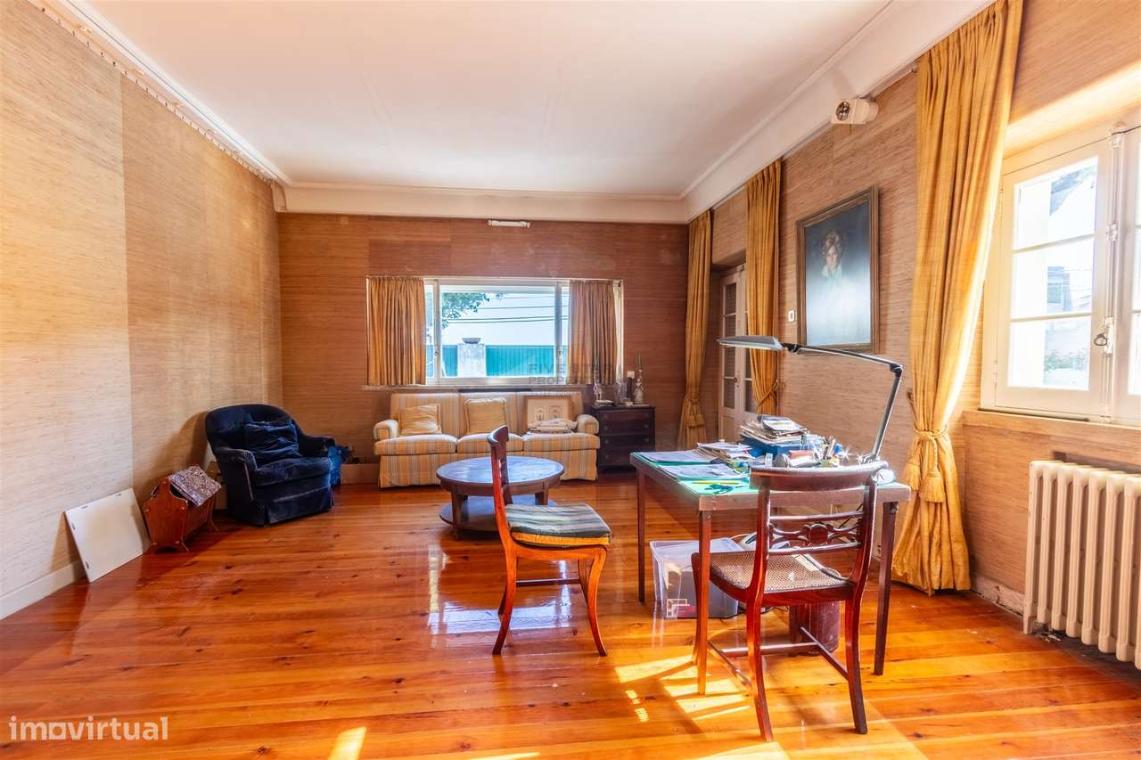 Moradia Estoril Cascais Vista Mar para renovar T6 - Grande imagem: 4/60