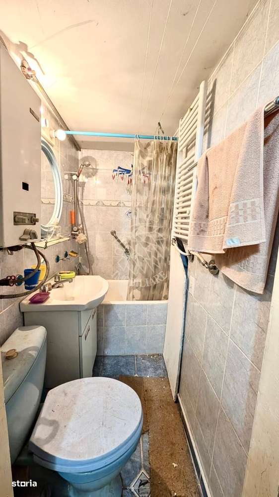 Spatiu comercial+Garsoniera 55,5 mp-parter-Zona Centrala - Imagine principală: 4/5