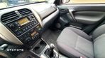 Toyota RAV4 2.0 VVT-i 4x4 - 21