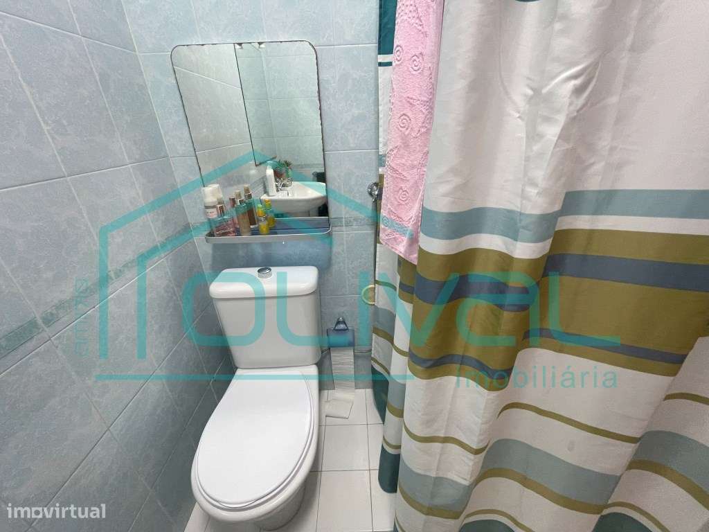 RESERVADO Apartamento T4 transformado em T3-19