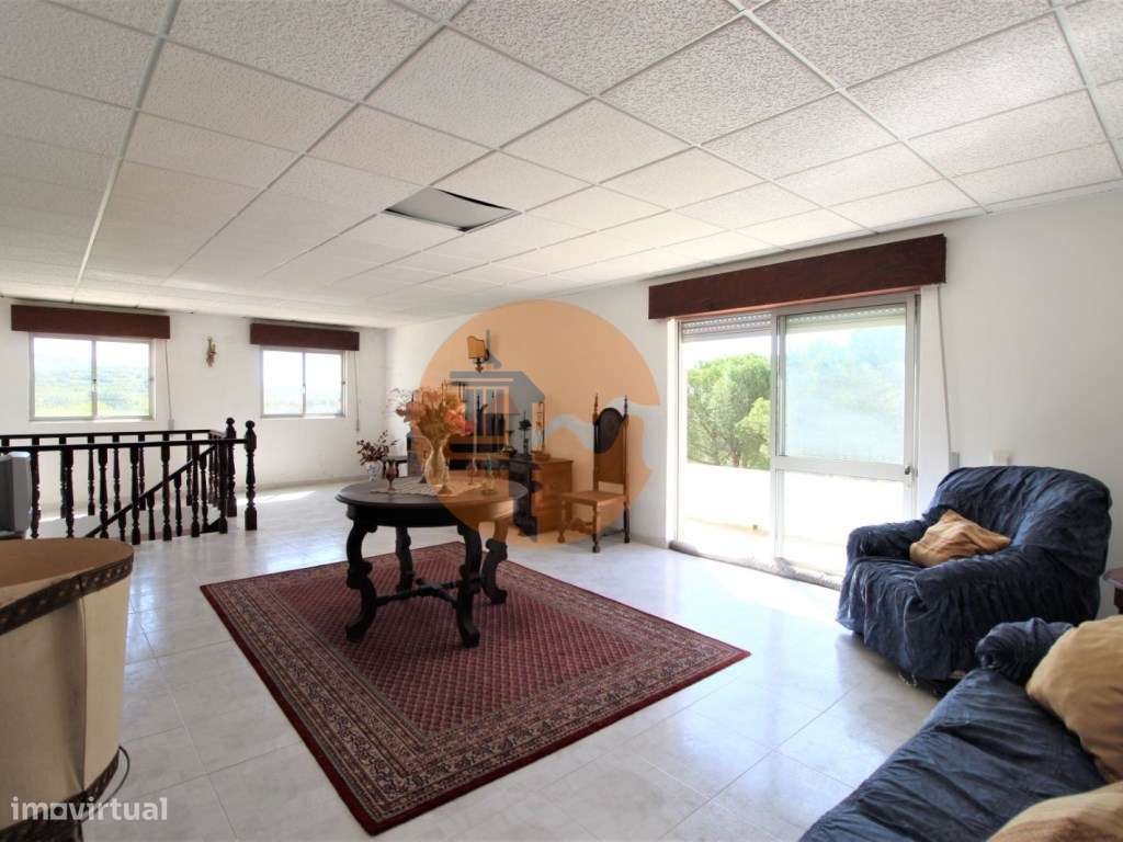 Magnifica Moradia com terreno de grande dimensão !!! - Grande imagem: 2/55