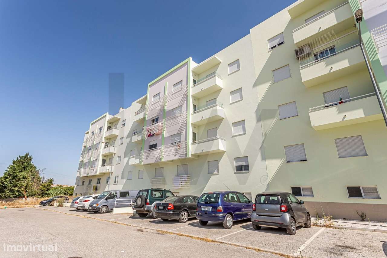 Apartamento T3 Duplex com aproveitamento superior | 5 Quartos | Garage-46